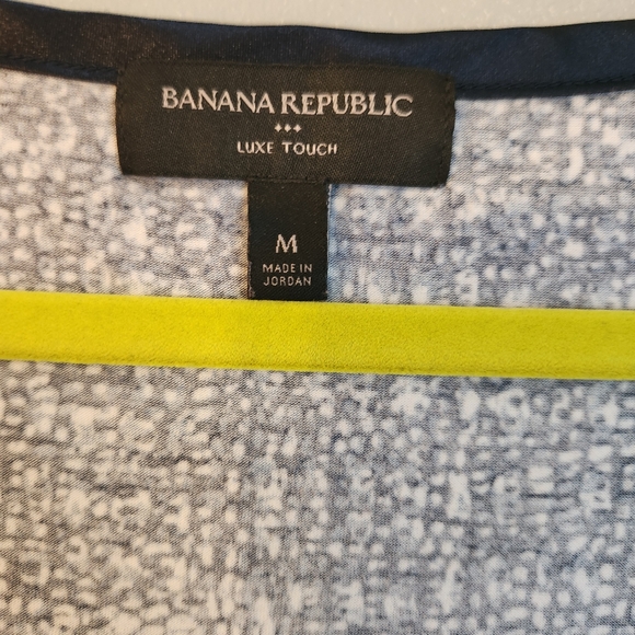 Banana Republic Luxe Touch Tank - Picture 5 of 6